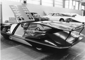 Ferrari Modulo (1970) - Blick In die Zukunft - aufreizendes Experimentierfahrzeug von Pininfarina mit Zwölfzylindermotor - Genfer Autosalon 1970