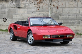 Ferrari Mondial 3.2L cabriolet ex Collection Baillon (1988) - als Lot 229 an der Artcurial-Versteigerung anlässlich der Rétromobile Paris am 18./19. März 2022