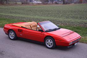 Ferrari Mondial 3,4 T Cabriolet (1991) - gemeldet als Lot 103 an der Versteigerung der Oldtimer Galerie in Gstaad am 29. Dezember 2018 Ferrari Mondial 3,4 T Cabriolet (1991) - gemeldet als Lot 103 an der Versteigerung der Oldtimer Galerie in Gstaad am 29. Dezember 2018
