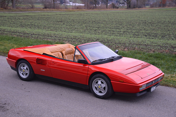 Ferrari Mondial 3,4 T Cabriolet (1991) - gemeldet als Lot 103 an der Versteigerung der Oldtimer Galerie in Gstaad am 29. Dezember 2018