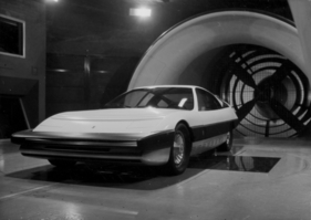 Ferrari Studio Cr 25 Pininfarina (1974) - im Windkanal von Pininfarina Ferrari Studio Cr 25 Pininfarina (1974) - im Windkanal von Pininfarina