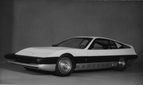 Ferrari Studio Cr 25 Pininfarina (1974) - mit den Reifen für die Achtzigerjahre von Pirelli