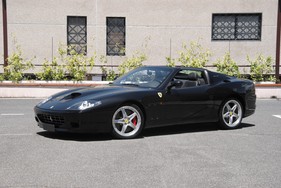 Ferrari Superamerica (2005) - als Lot 263 angeboten an der Artcurial Le Mans Classic Versteigerung am 5. Juli 2014
