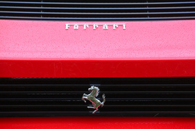Ferrari Testarossa (1986) - Schriftzug - Albisgütli Classics - Cars & Bikes August 2021