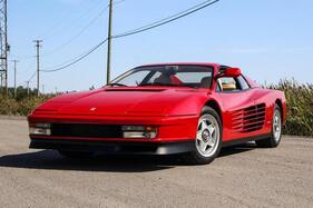 Ferrari Testarossa (1986) - als Lot 136 an der Bonhams Audrain Versteigerung 2025