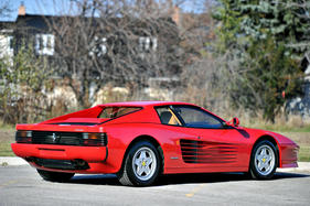 Ferrari Testarossa (1989) - als Lot 023 angeboten an der Bonhams Scottsdale Versteigerung am 28. Januar 2016