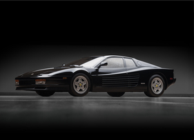 Ferrari Testarossa (1991) - als Lot 204 angeboten an der RM/Sotheby's Versteigerung "Driven by Disruption" in New York am 10. Dezember 2015