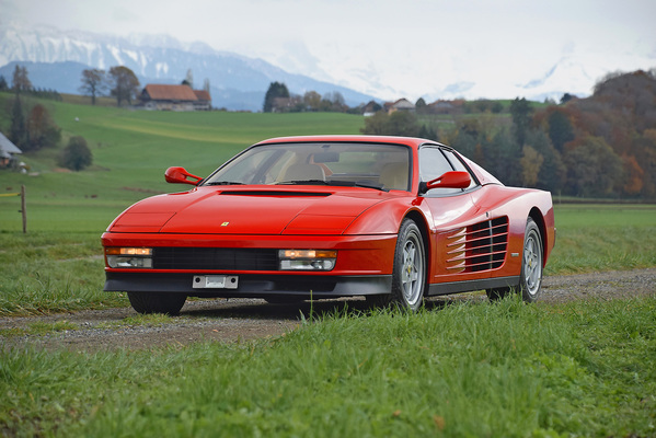 Bild: Ferrari Testarossa (1992) - als Lot 110 an der Versteigerung der Oldtimer Galerie in Gstaad am 29. Dezember 2019