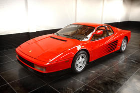 Ferrari Testarossa Coupé (1985) - angeboten als Lot 361 an der Bonhams-Versteigerung im Grand Palais Paris am 4. Februar 2016