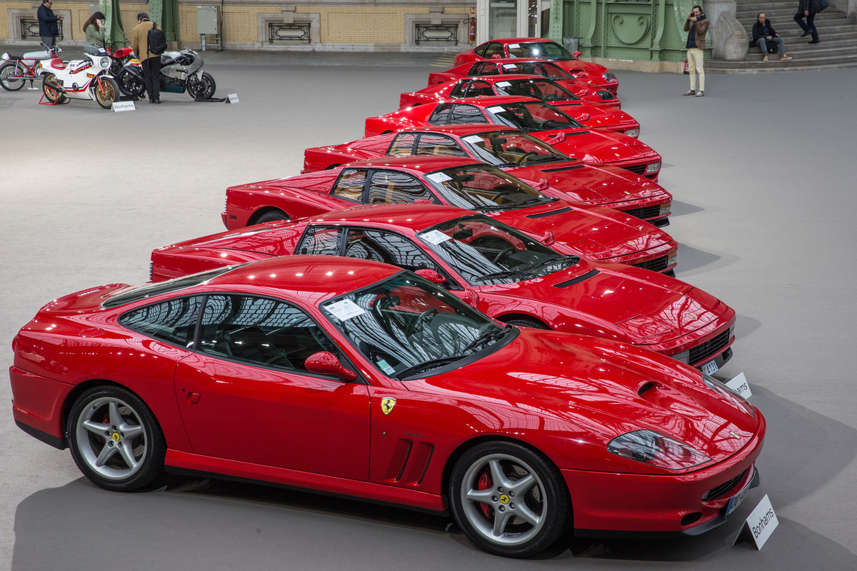 Ferrari Testarossa Modelle und der Frontmotornachfolger - Bonhams Paris 2016