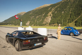 Ferrari Testarossa gegen VW Käfer? - Kilomètre Lancé 2023 Ferrari Testarossa gegen VW Käfer? - Kilomètre Lancé 2023