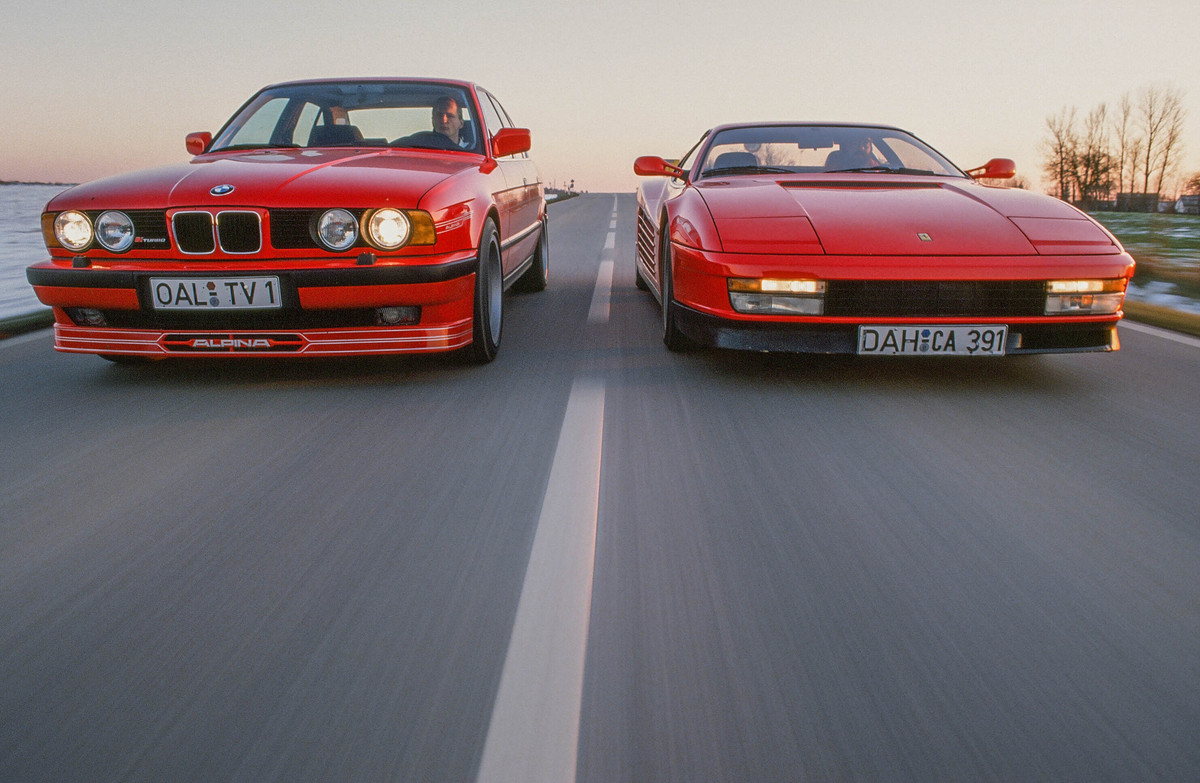 Ferrari Testarossa und Alpina-BMW B10 Biturbo (1989) - zwei völlig unterschiedliche Designsprachen
