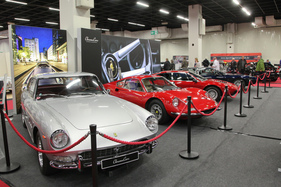 Ferrari- und Lamborghini-Klassiker bei Chrome Cars - Retro Classics Cologne Köln 2017