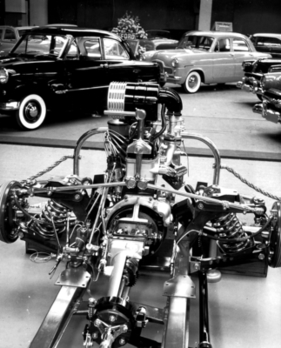 Fiat 1100 (1953) - offengelegte Konstrukition, gesehen am Genfer Autosalon 1953