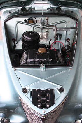 Fiat 1100 B Cabriolet (1949) - Standardbauweise - Kühler-Motor-Getriebe-Antrieb über Hinterachse