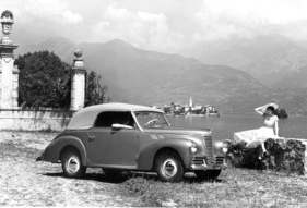 Fiat 1100 B Cabriolet (1949) - elegant drappiert