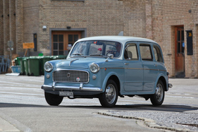 Fiat 1100 Familiare (1961) – Sogar die Farbkombination stimmt: Giancarlo Giannini fuhr ein '60er Modell im Film "Eifersucht auf Italienisch"