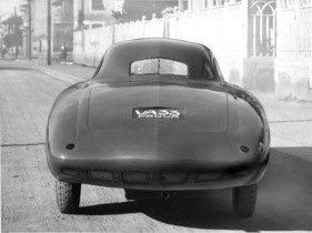 Fiat 1100 Meteor Coupé (1946) - skurril gezeichnetes, windschlüpfriges Coupé
