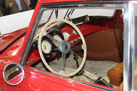Fiat 1100 S MM Berlinetta (1947) - Artcurial Versteigerung an der Rétromobile 2012 in Paris (Lot 383) - Interieur des raren Sportwagens, angeboten von Artcurial an der Rétromobile in Paris 2012