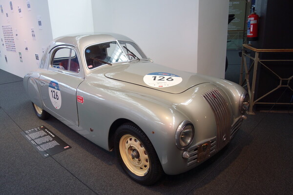 Fiat 1100 S Mille Miglia (1948) – Ausstellung "125 Jahre Fiat" in der Autoworld Brüssel