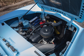 Fiat 1200 TV Trasformabile (1959) - Der kleine Vierzylindermotor leistete knapp über 50 PS