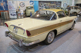 Fiat 1200 Vignale "Wonderful" (1958) - Techno Classica 2023
