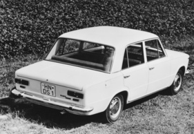 Fiat 124 (1966) – mit Stufenheck Fiat 124 (1966) – mit Stufenheck