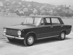 Fiat 124 (1968) – vor hübscher Kulisse