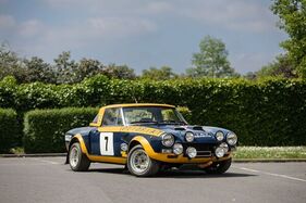 Fiat 124 Abarth Gr. 4 (1975) - als Lot 125 angeboten an der Artcurial Le Mans Classic Versteigerung am 30. Juni 2023
