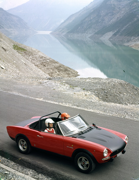 Fiat 124 Abarth Rally (1973) - ohne das Hardtop unterwegs