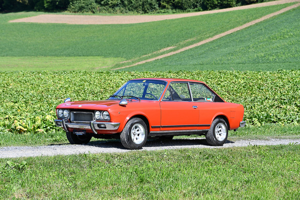 Fiat 124 CC Sport Coupé 1600 (1974) - als Lot 179 an der Versteigerung der Oldtimer Galerie Toffen am 14. Oktober 2023 angeboten