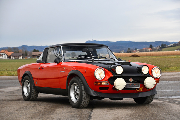 Fiat 124 CSA Abarth Rally (1973) - als Lot 80 an der Versteigerung der Oldtimer Galerie in Toffen am 28. März 2020