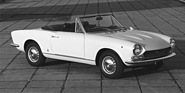 Fiat 124 Sport Spider 1600 (1969) - an der Linienführung musste beim 1600 nichts geändert werden