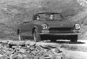 Fiat 124 Sport Spider (1967) - Wohlfühlpaket für 2+2 Personen