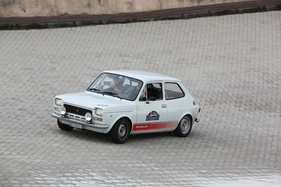 Fiat 127 (1973) - Teststrecke auf dem Dach der Lingotto-Fabrik in Turin - Alpenbrevet 2019 (1973)