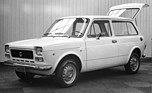 Bevor Fiat mit dem 127 Panorama ab 1980 einen eigenen Kombi anbot, baute Corisasco den 127 zum Stelheck um. Hier steht der 127 Familiare auf dem Genfer Salon 1973.