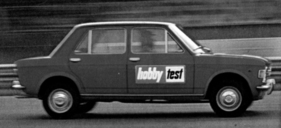 Fiat 128 (1969) während dem Zehn Runden-Rennen in Monza.