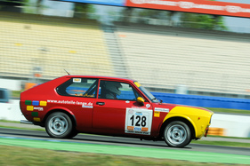 Fiat 128 3P (1978) - Kampf der Zwerge