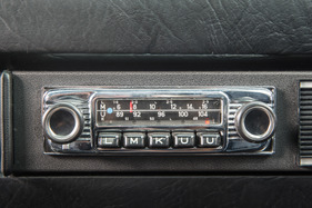 Fiat 128 3P Berlinetta (1977) - originales Radio
