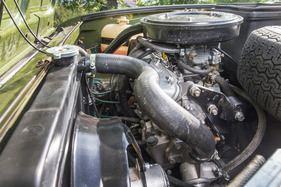 Fiat 128 Coupé 1300 SL (1973) - dank üppig dimensioniertem Weber-Fallstromvergaser etwas mehr Leistung als der 128 Rally