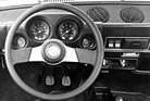 Fiat 128 SL (1971) - Lenkrad und Armaturenbrett der 1100-er- und 1300-er-Version