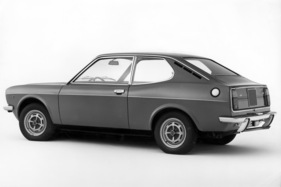 Fiat 128 SL (1971) - mit eigenständigem Heckabschluss