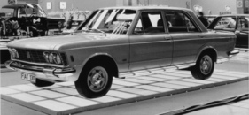 Fiat 130 (1970) - auf einem Autosalon