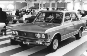 Fiat 130 (1971) - Limousine mit grossem Innenraum aus Italien - gezeigt am Genfer Autosalon 1971