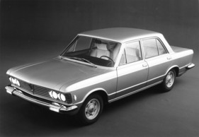 Fiat 130 (1972) - optisch wurde die Limousine mit dem Einbau der 3,2-Liter-Maschine kaum verändert