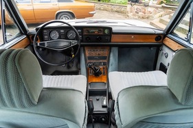 Fiat 130 (1973) - Holz und Velour dominieren