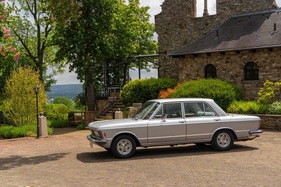 Fiat 130 (1973) - Kantige Silhouette