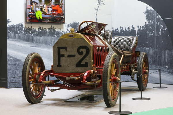 Bild Fiat 130 HP (1907) - gefahren von Nazarro in der Zeit - Rétromobile Paris 2024