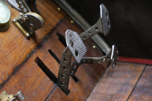 Fiat 130 HP (1907) - griffsichere Pedalerie - Rétromobile Paris 2024