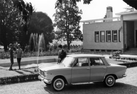 Fiat 1300 und 1500 (1962) - von aussen sahen der 1300 und 1500 identisch aus Fiat 1300 und 1500 (1962) - von aussen sahen der 1300 und 1500 identisch aus